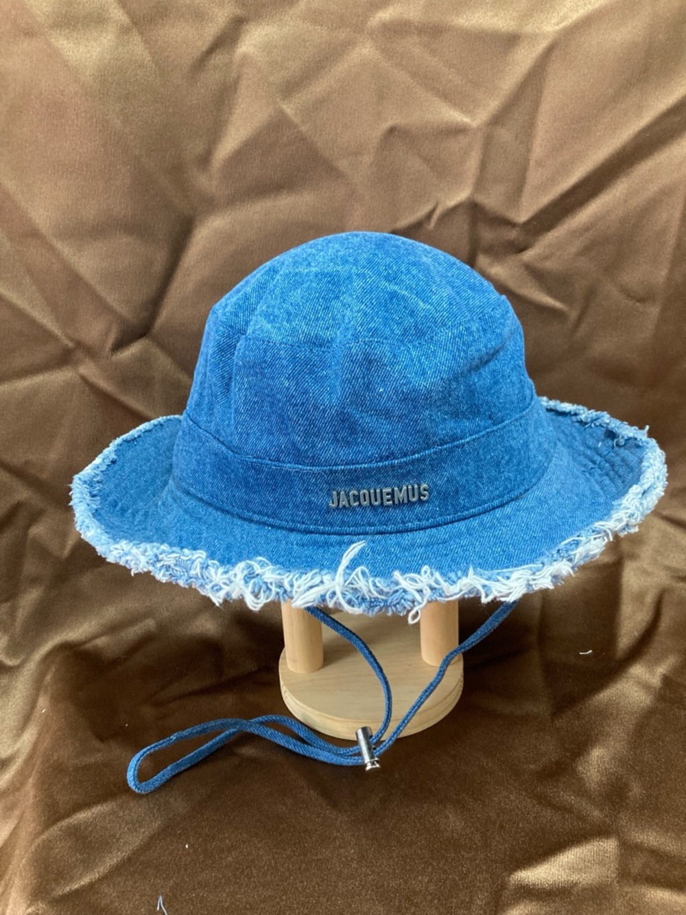 Jacquemus Le Bob Artichaut denim bucket hat